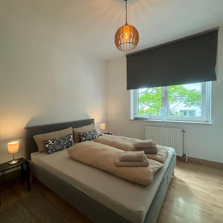 Moderne Vollausgestattete Super Schoene Zentrale Wohnung Mitten In Ruettenscheid Naehe Messe Essen Buitenkant foto