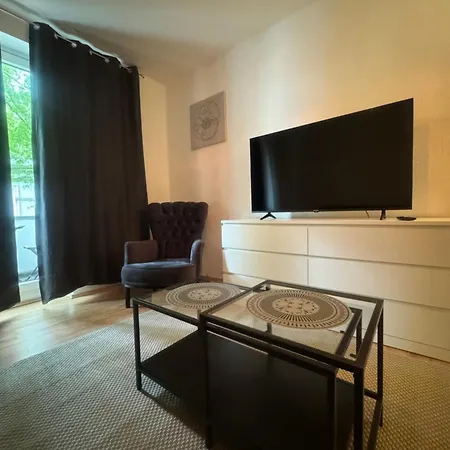 Moderne Vollausgestattete Super Schoene Zentrale Wohnung Mitten In Ruettenscheid Naehe Messe Essen Buitenkant foto