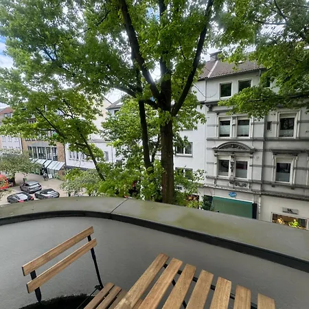 Moderne Vollausgestattete Super Schoene Zentrale Wohnung Mitten In Ruettenscheid Naehe Messe Essen Buitenkant foto