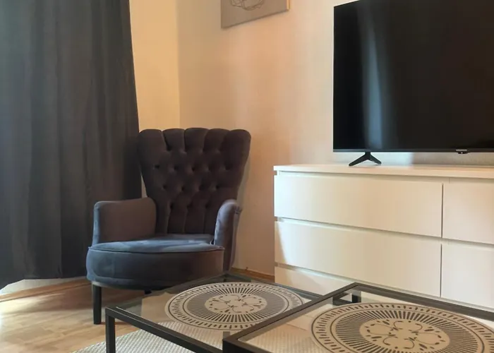 Moderne Vollausgestattete Super Schoene Zentrale Wohnung Mitten In Ruettenscheid Naehe Messe