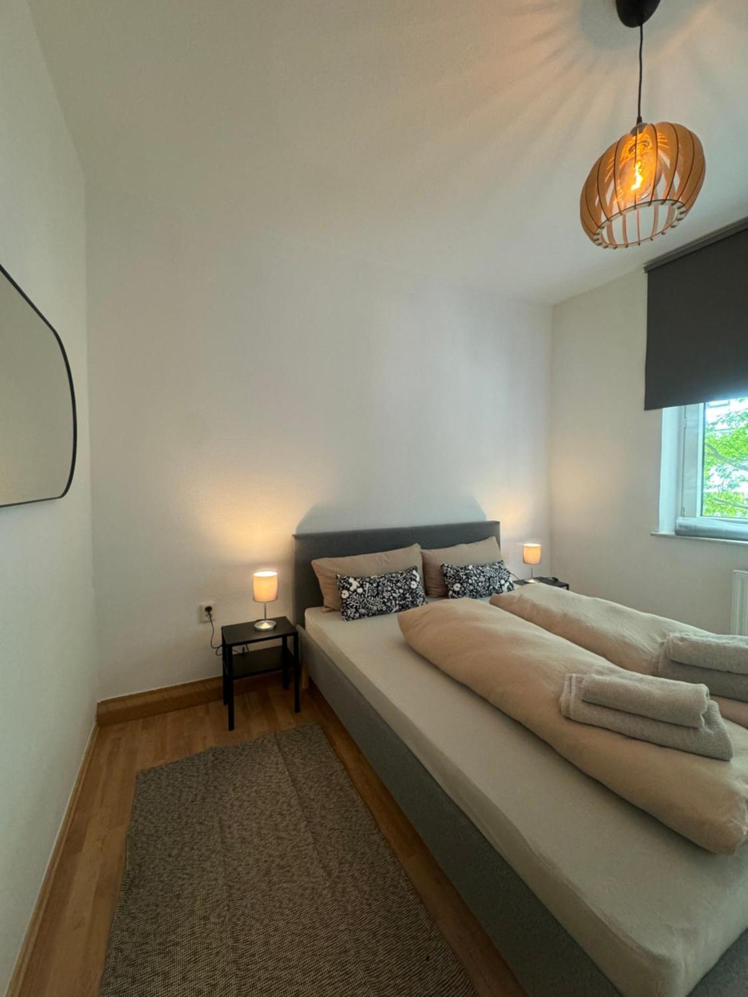 Apartment Moderne Vollausgestattete Super Schoene Zentrale Mitten In Ruettenscheid Naehe Messe